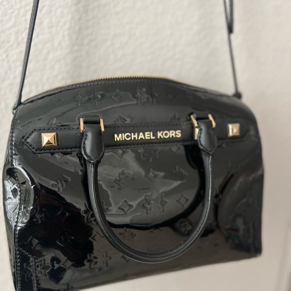 Large Michael Kors signature bag